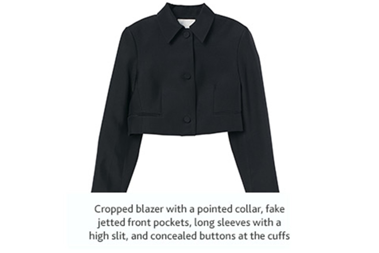 HM black blazer made of Naia Renew cellulosic fibers. HM black blazer made of Naia Renew cellulosic fibers.